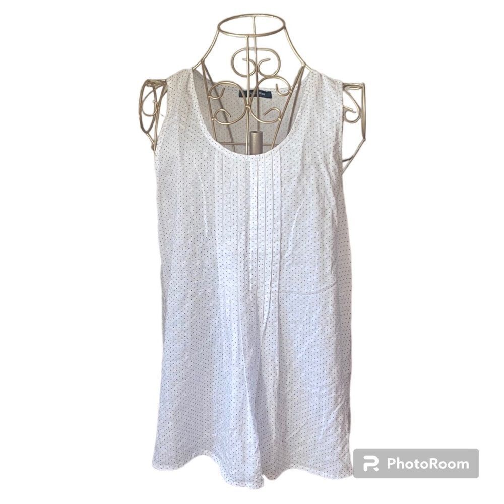 Doe & Rae white with blue polka dots top with pleated detail